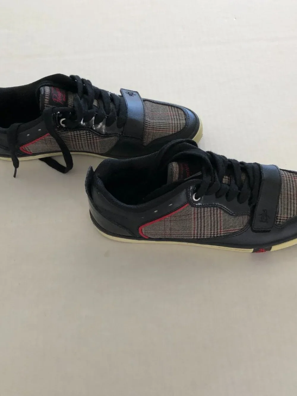 NEW Original Penguin Men low-top sneakers Shoes Size 10.5 Black Plaid Casual